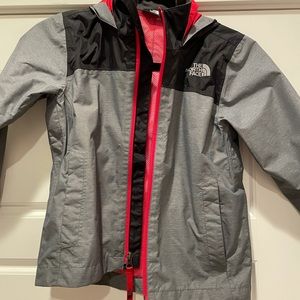 North Face windbreaker with hood XS boys